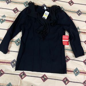 Black Woman’s Sweater (MED)
